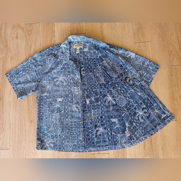 Cooke Street Honolulu Hawaiian Reverse Shirt Mens SIZE M Tropical Fruits/Flowers - Picture 3 of 10